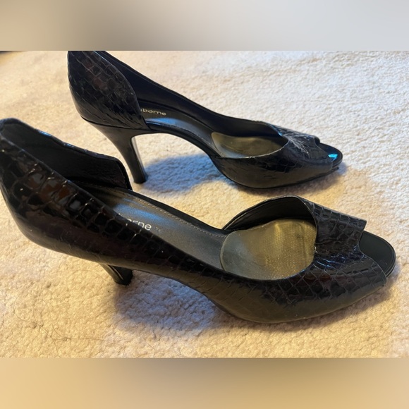 ⭐️Y2K⭐️ Liz Claiborne Black Leather Kitten Heels - Picture 4 of 7